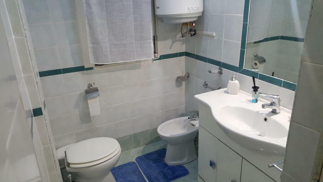 B&B Casa William Кастеламаре ди Стабия Екстериор снимка